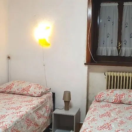 Dimora Monte Camicia Apartament *